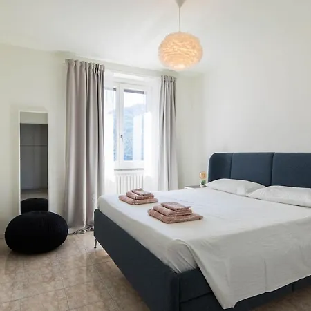 Casa Ellsa تريميتْسّو